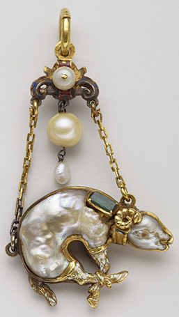 Pendant of the Order of the Golden Fleece First half of the 16th century – Gold, baroque pearls, emeralds and enamel