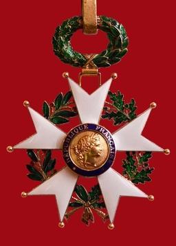  Les  promotions à la  "Légion d'Honneur"  le  14  juillet  procgain. 2018-07_actualite